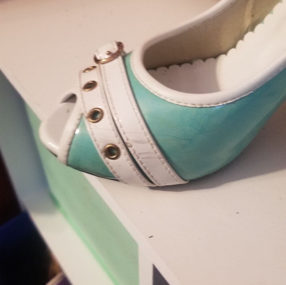 Vintage Mint heels - Picture 2 of 3